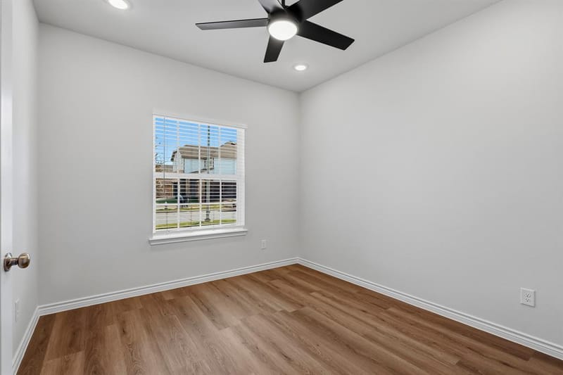 10616 Brocket Lane, Fort Worth TX 76036 - Photo 4