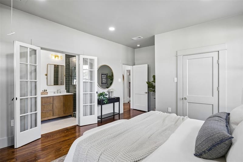 418 S Willomet Avenue, Dallas TX 75208 - Photo 21
