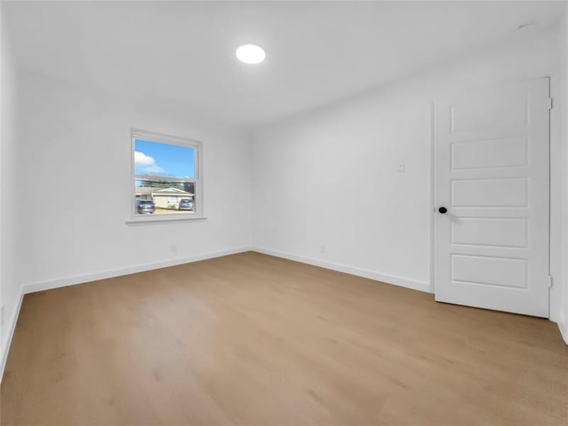 1802 Fairfax Lane, Carrollton TX 75006 - Photo 27