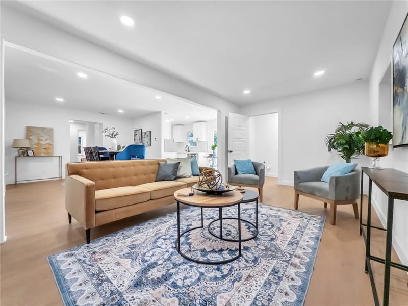 1802 Fairfax Lane, Carrollton TX 75006