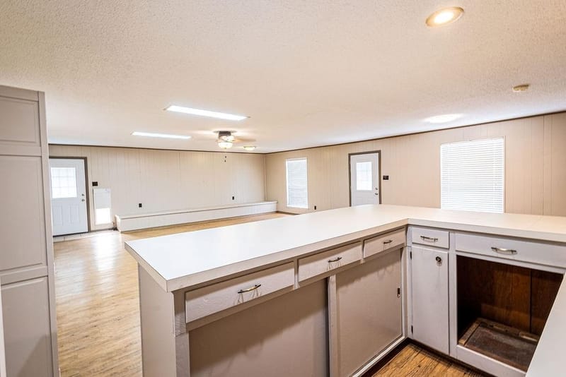 3005 Choctaw Road, Commerce TX 75428 - Photo 11