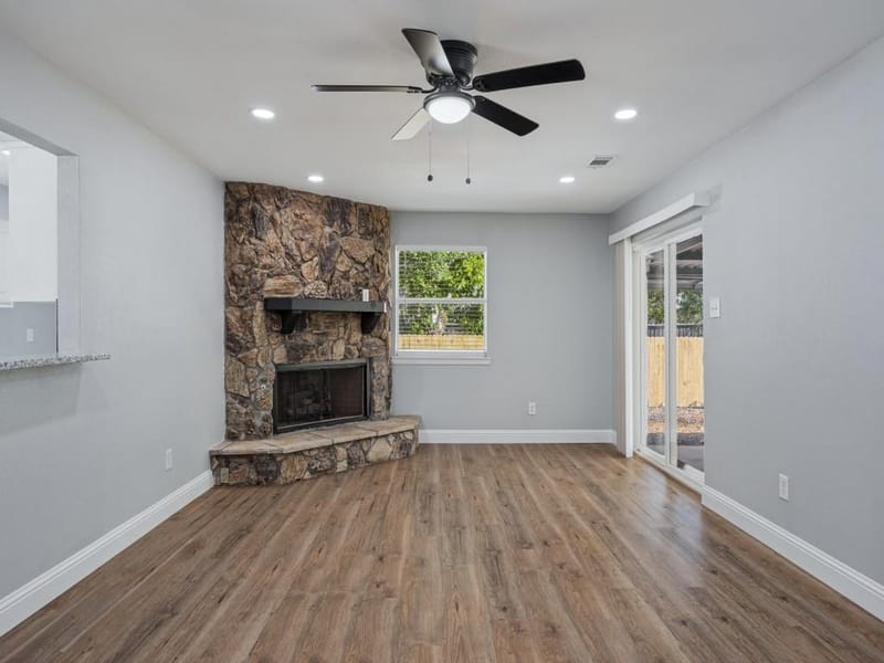 1805 Bardfield Avenue, Garland TX 75041 - Photo 7