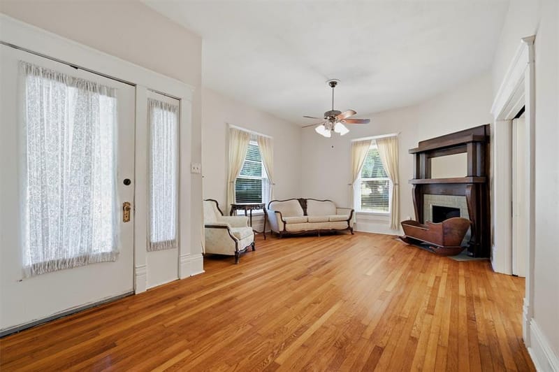 1221 S Crockett Street, Sherman TX 75090 - Photo 8