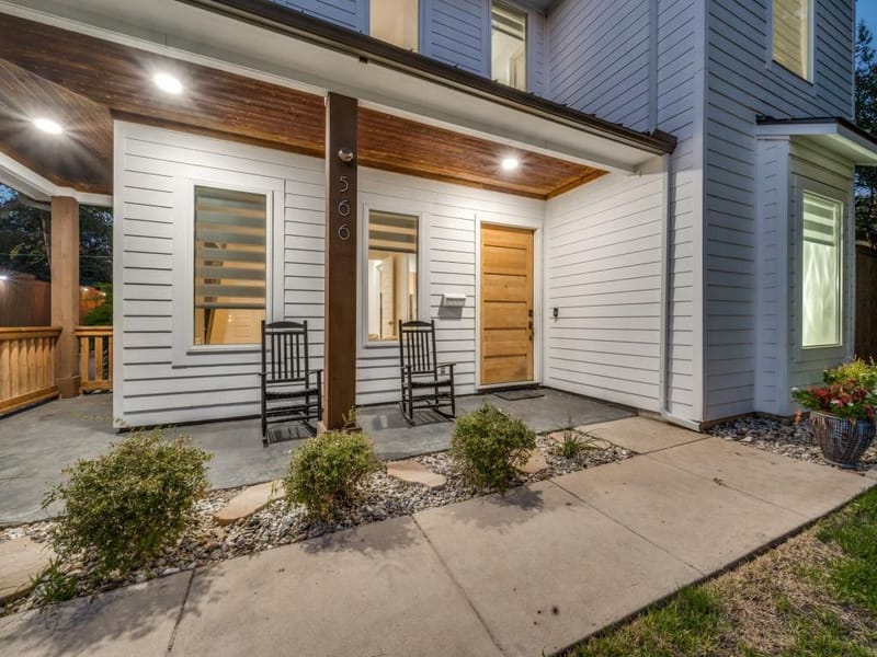 566 Hambrick Road, Dallas TX 75218 - Photo 3