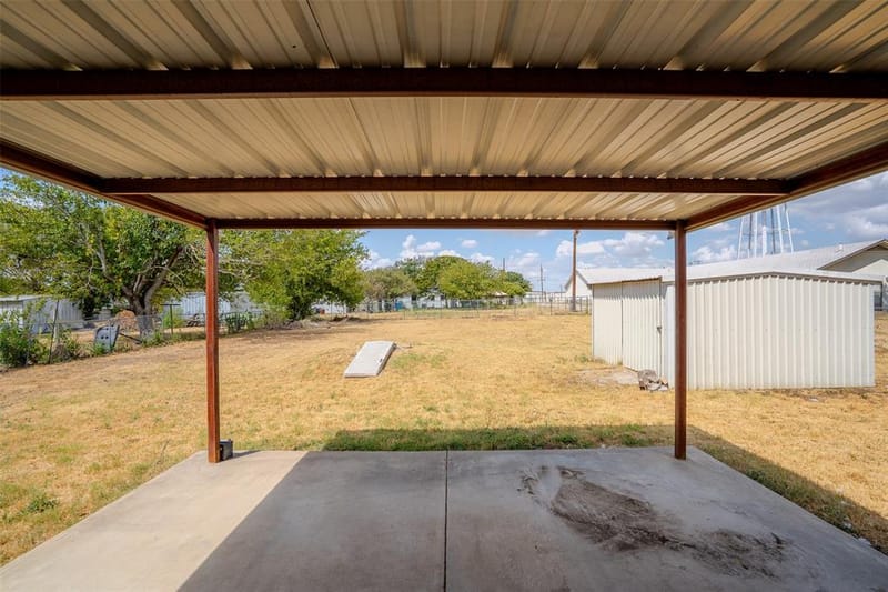 328 Eagle Street, Dublin TX 76446 - Photo 27