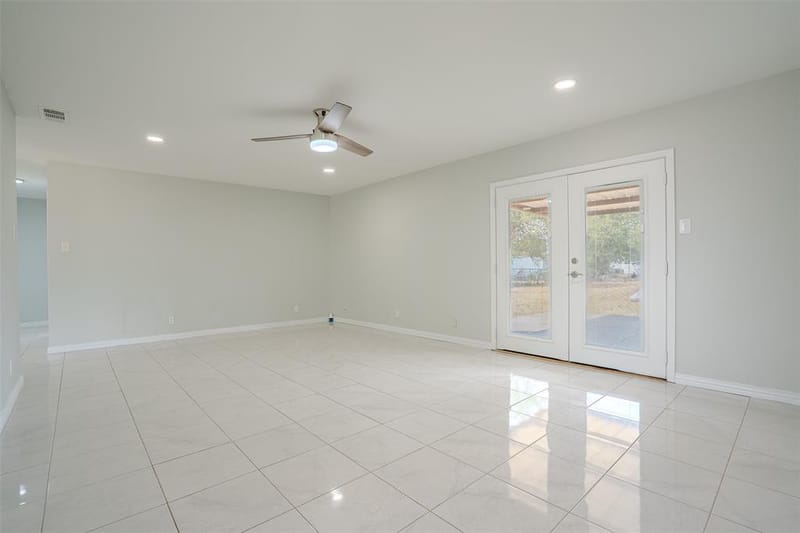 328 Eagle Street, Dublin TX 76446 - Photo 5
