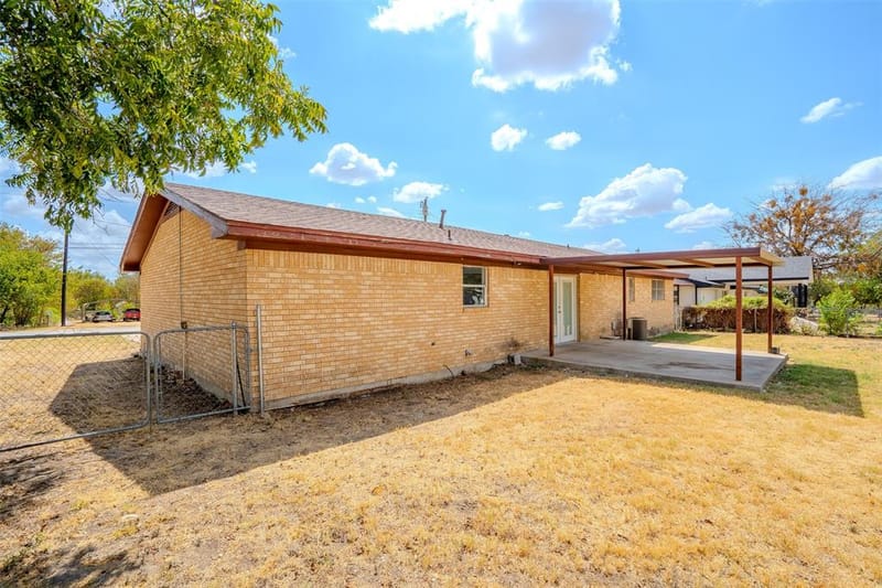 328 Eagle Street, Dublin TX 76446 - Photo 34