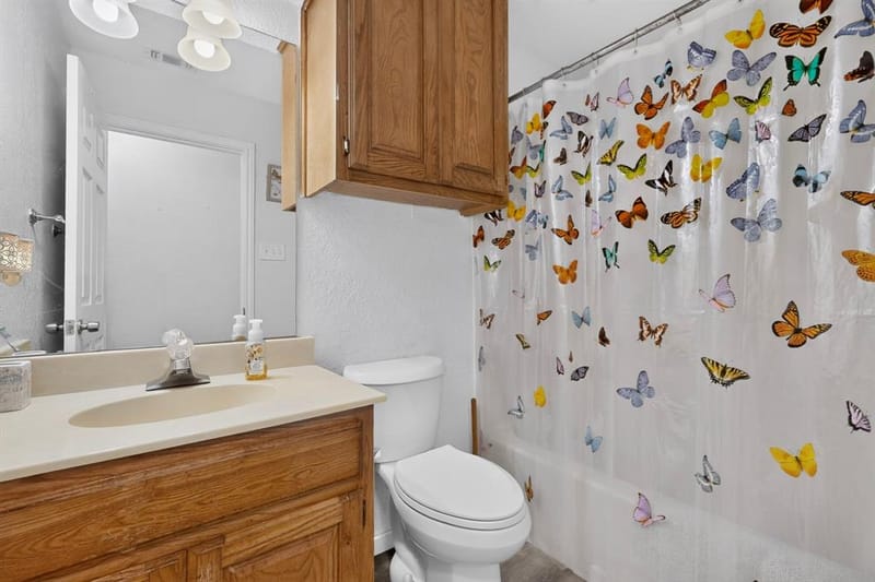 613 Overhill Road, Granbury TX 76048 - Photo 17