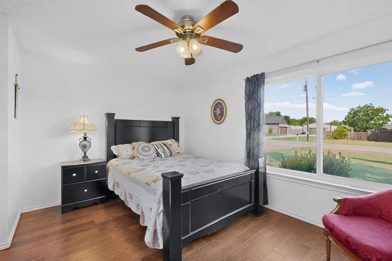 613 Overhill Road, Granbury TX 76048 - Photo 19