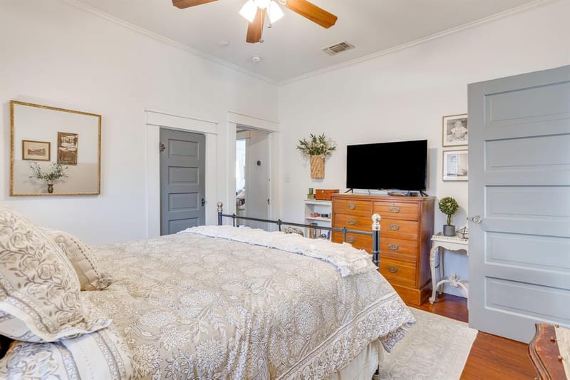 1116 W Arlington Avenue, Fort Worth TX 76110 - Photo 36