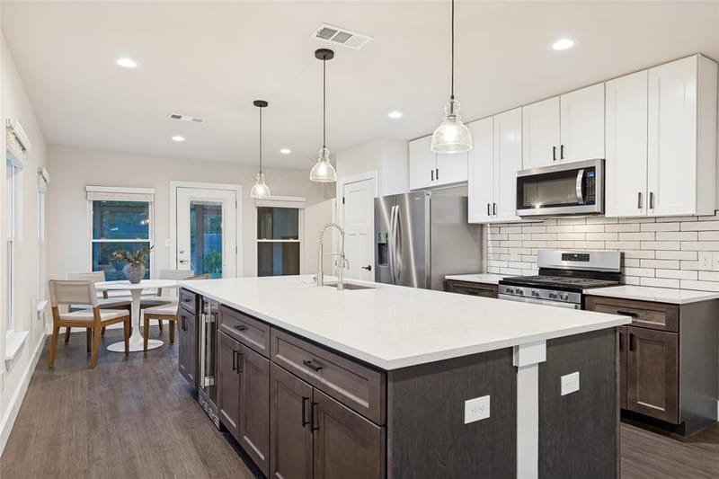 619 N Oak Cliff Boulevard, Dallas TX 75208 - Photo 5