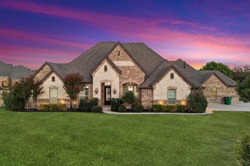 212 W Aurora Vista Trail, Aurora TX 76078