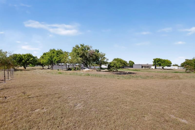 8108 Gray Mist Court, Alvarado TX 76009 - Photo 38