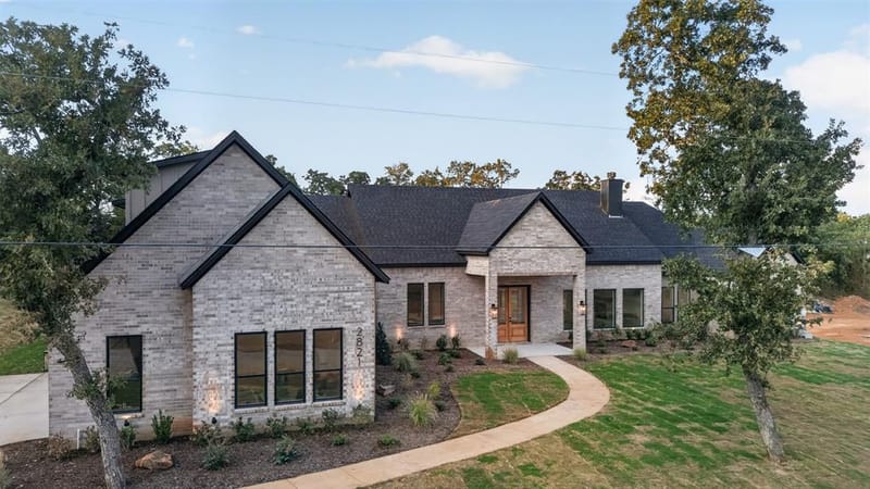 2821 Private Access Road # 73107, Burleson TX 76028