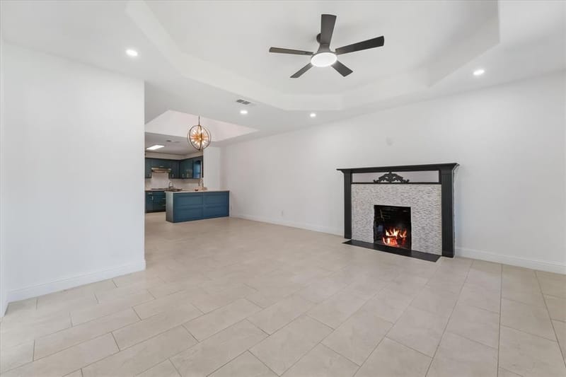 4432 Nolan Street, Fort Worth TX 76119 - Photo 8