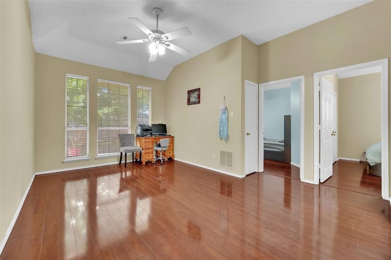 6900 Field Lark Drive, Arlington TX 76002 - Photo 29