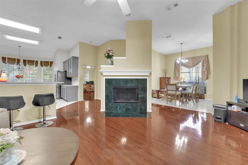 6900 Field Lark Drive, Arlington TX 76002 - Photo 8
