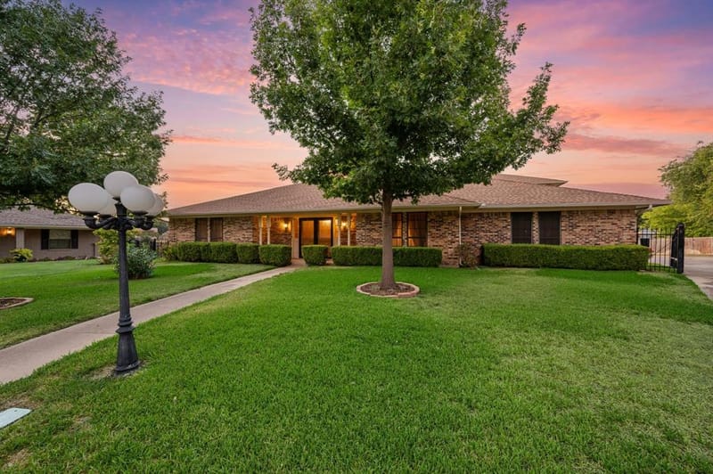 4813 Woodcreek Court, North Richland Hills TX 76180 - Photo 38