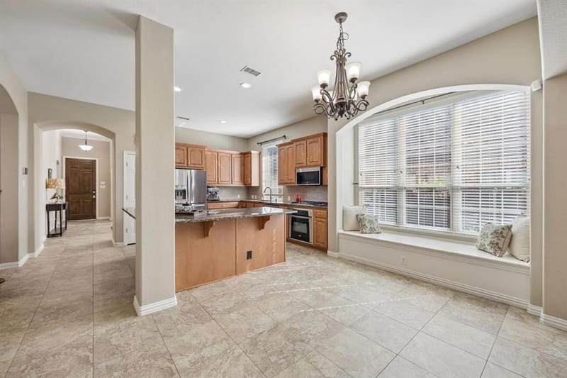 915 Wyndham Way, Allen TX 75013 - Photo 10