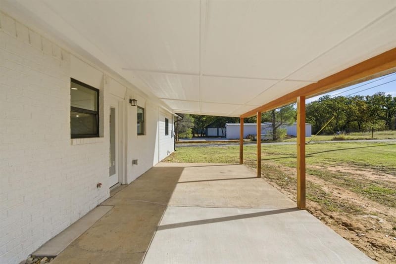 205 Lacewell Street, Jacksboro TX 76458 - Photo 36