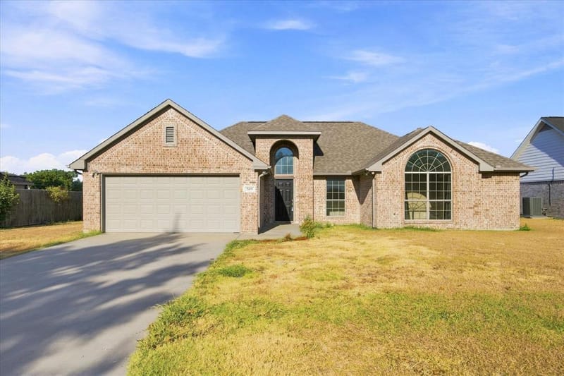 509 Jouette Street, Farmersville TX 75442