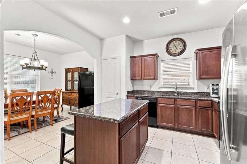 1824 Mesquite Lane, Anna TX 75409 - Photo 6