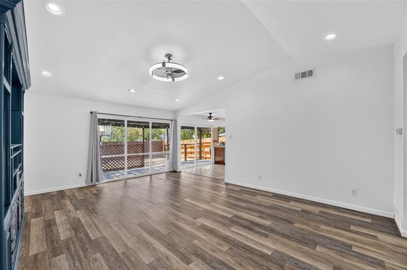 2130 Bowie Drive, Carrollton TX 75006 - Photo 12