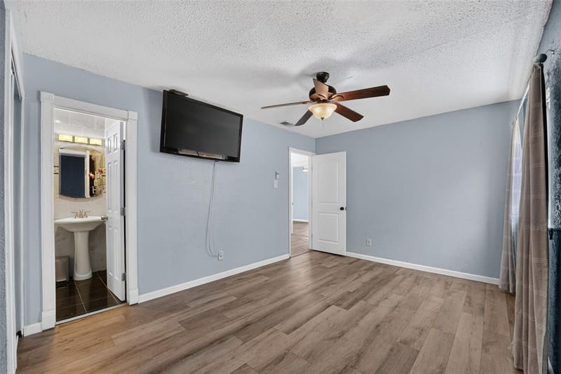 2130 Bowie Drive, Carrollton TX 75006 - Photo 22