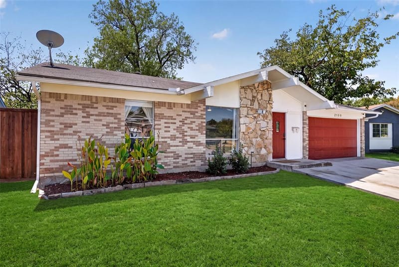 2130 Bowie Drive, Carrollton TX 75006 - Photo 7