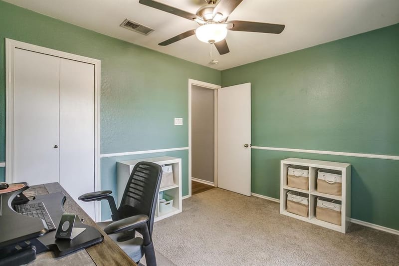 5921 Chisholm Trail, Haltom City TX 76148 - Photo 33