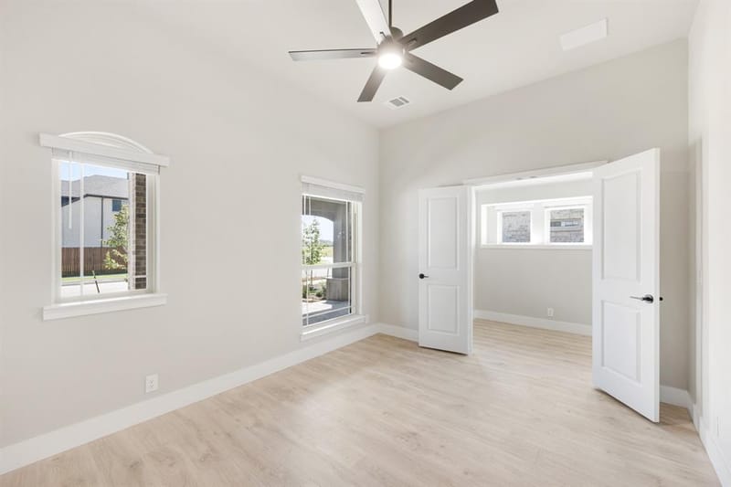 3225 Fraser Drive, Glenn Heights TX 75154 - Photo 6