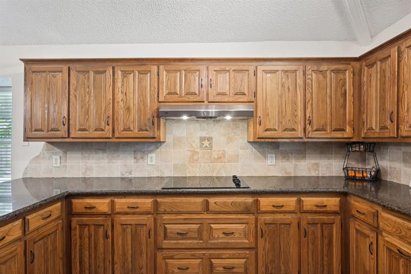 7002 Lake Louise Drive, Arlington TX 76016 - Photo 16