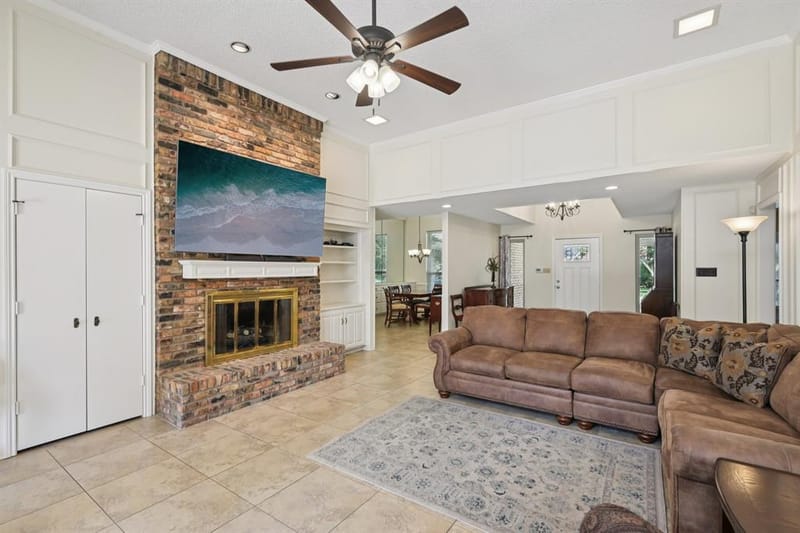 7002 Lake Louise Drive, Arlington TX 76016 - Photo 7