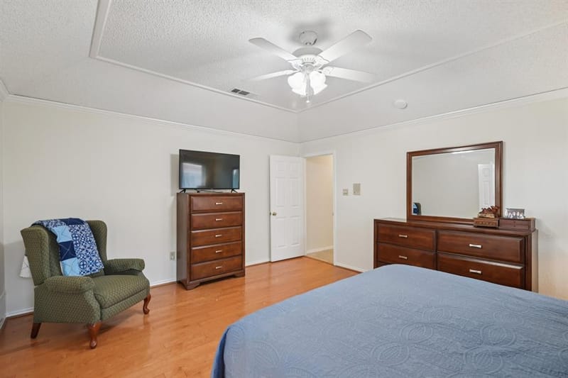 7002 Lake Louise Drive, Arlington TX 76016 - Photo 18