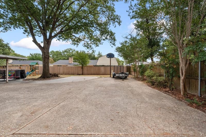 805 Laura Avenue, Corsicana TX 75110 - Photo 28