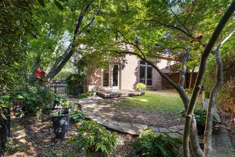 2904 Meadow Glen Drive, McKinney TX 75072 - Photo 7