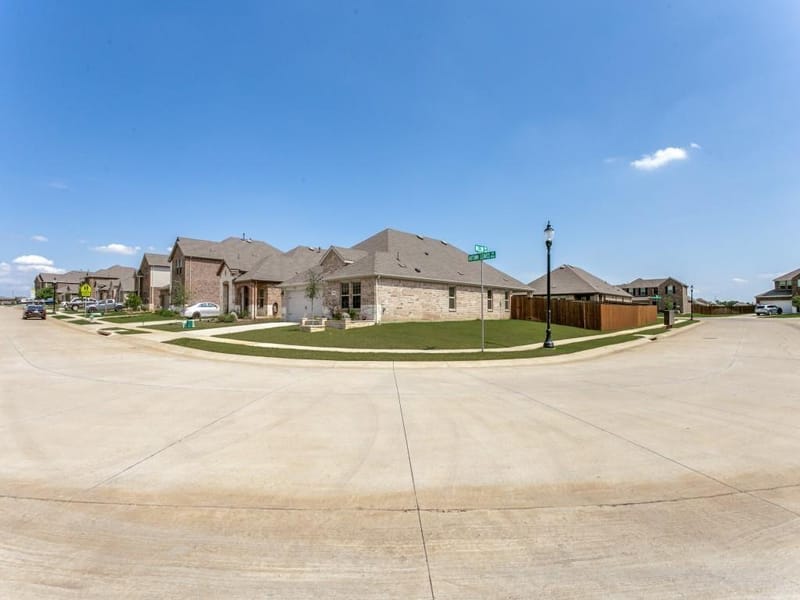 9704 Autumn Leaves Lane, Aubrey TX 76227