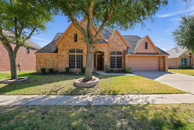 5416 Goliad Trail, Grand Prairie TX 75052