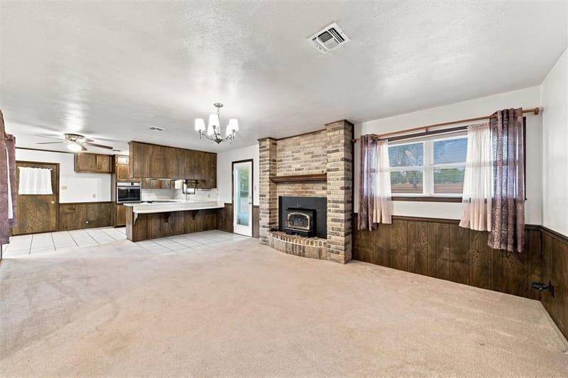 484 Thompson Road, Troy TX 76579 - Photo 5