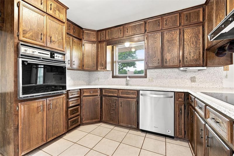 484 Thompson Road, Troy TX 76579 - Photo 11