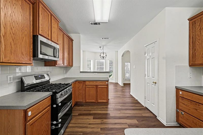 5506 San Marino Drive, Rowlett TX 75089 - Photo 16