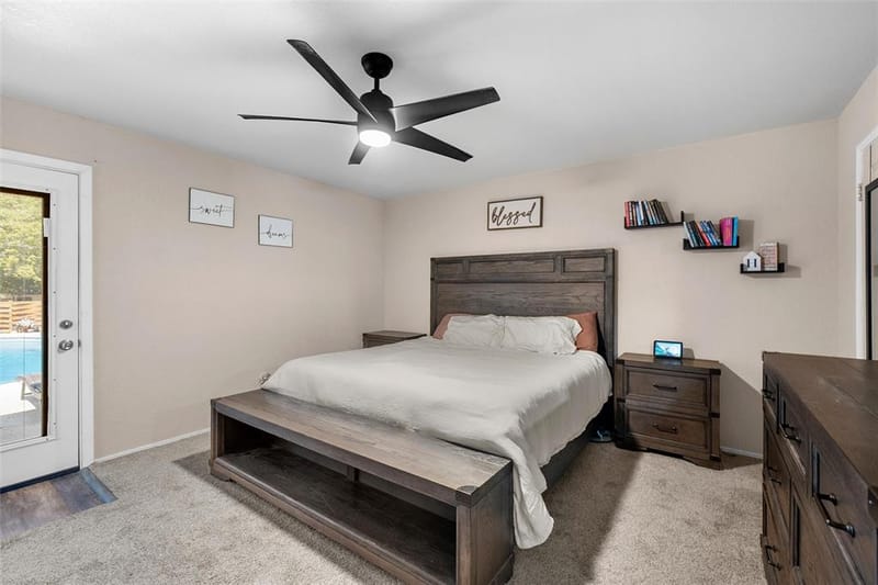 104 Russell Lane, Hewitt TX 76643 - Photo 8