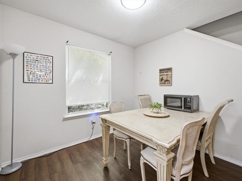 2001 Waleska Plaza, Dallas TX 75211 - Photo 6
