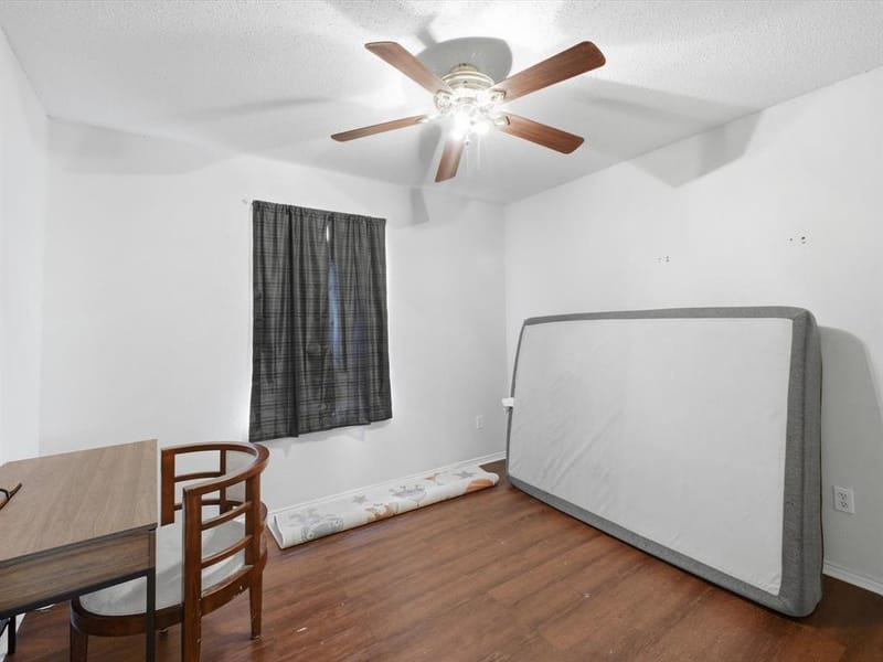 2001 Waleska Plaza, Dallas TX 75211 - Photo 16