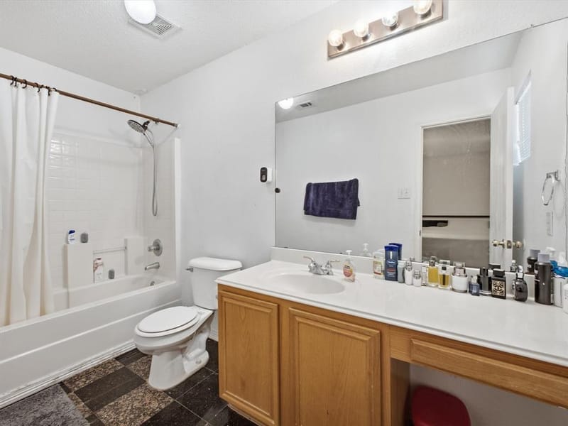 2001 Waleska Plaza, Dallas TX 75211 - Photo 12