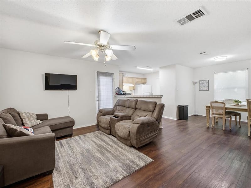 2001 Waleska Plaza, Dallas TX 75211 - Photo 18