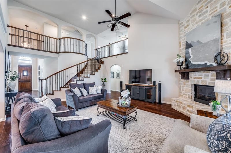 201 Kingsbury Lane, Prosper TX 75078 - Photo 6
