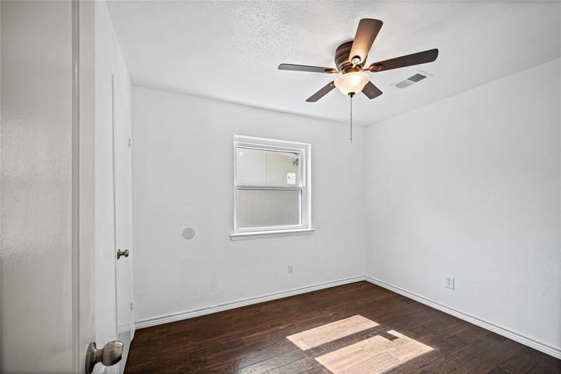 6511 Baraboo Drive, Dallas TX 75241 - Photo 16