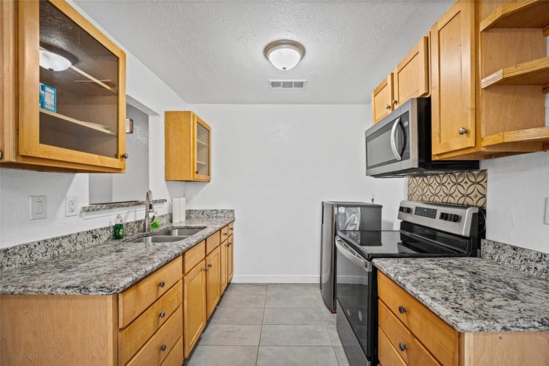 6511 Baraboo Drive, Dallas TX 75241 - Photo 10