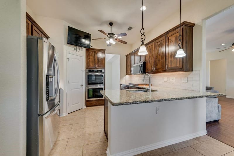 2121 N Mockingbird Lane, Midlothian TX 76065 - Photo 13